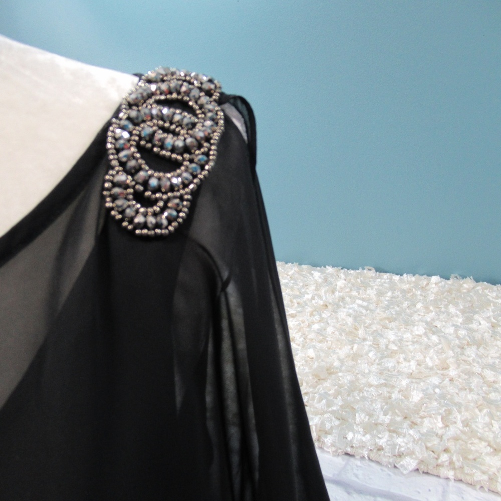 Xscape Sequined Black Dress - Picture 4 of 7